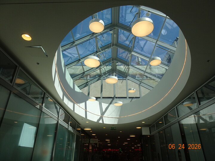 @copyright by Interspar